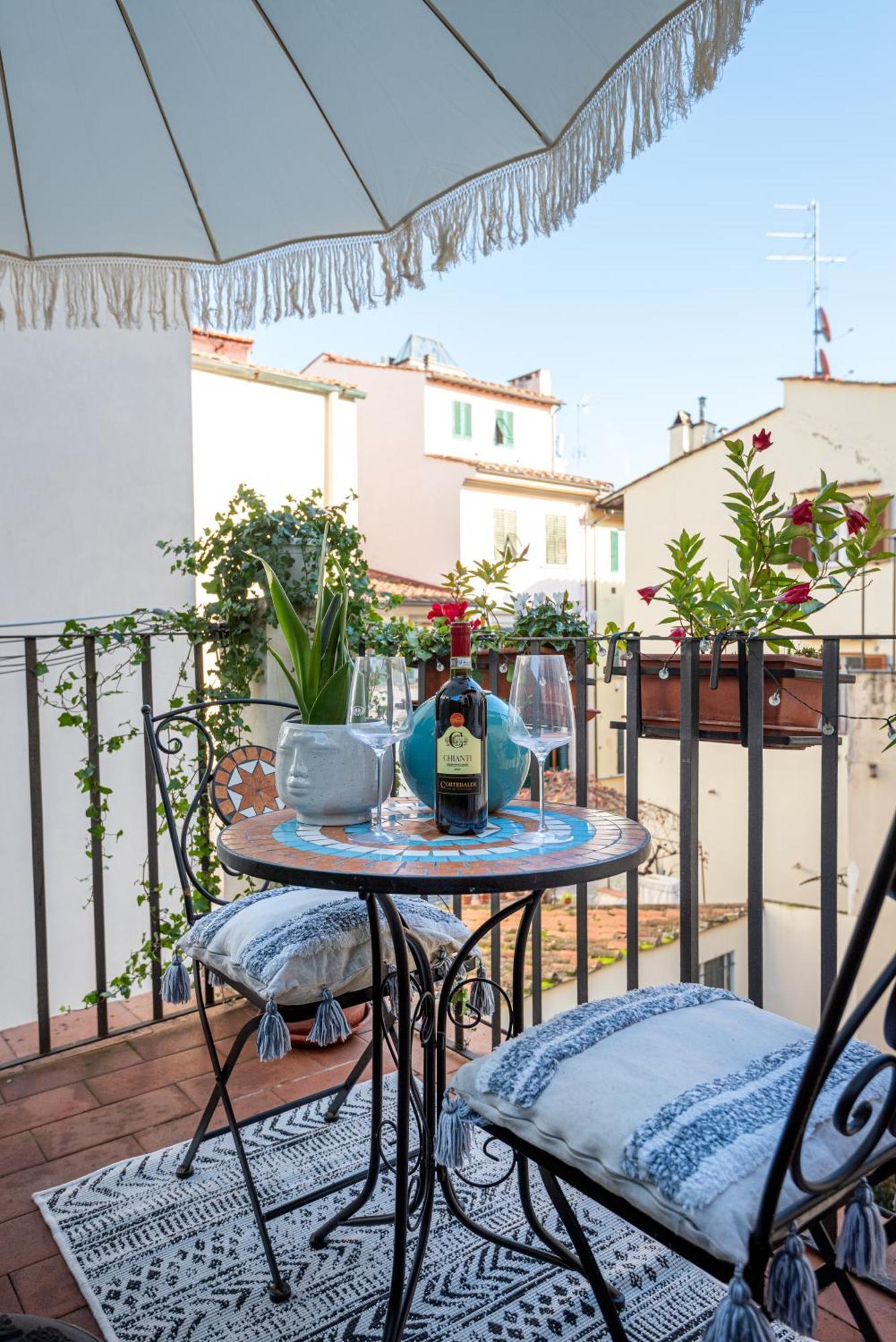 House Of Happy Hours With Terrace Florence Extérieur photo